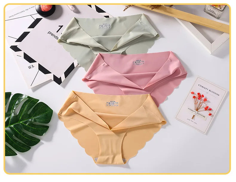 4 PCS/Lot Seamless Panties for Women Plain Panties Slip Silk Female Underwear Soft Thin Light Panti Culotte Femme Underpants