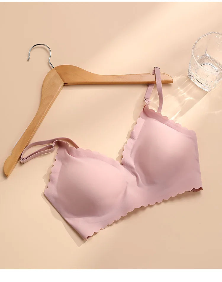 Hot Sale 9 Colors Comfy Bra WireFree Padded Wavy Edge Korea Laser Cutting Invisible Yoga Wear Ladies Bra Seamless Women Bra